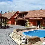 Penzion Medici Vendégház 4*